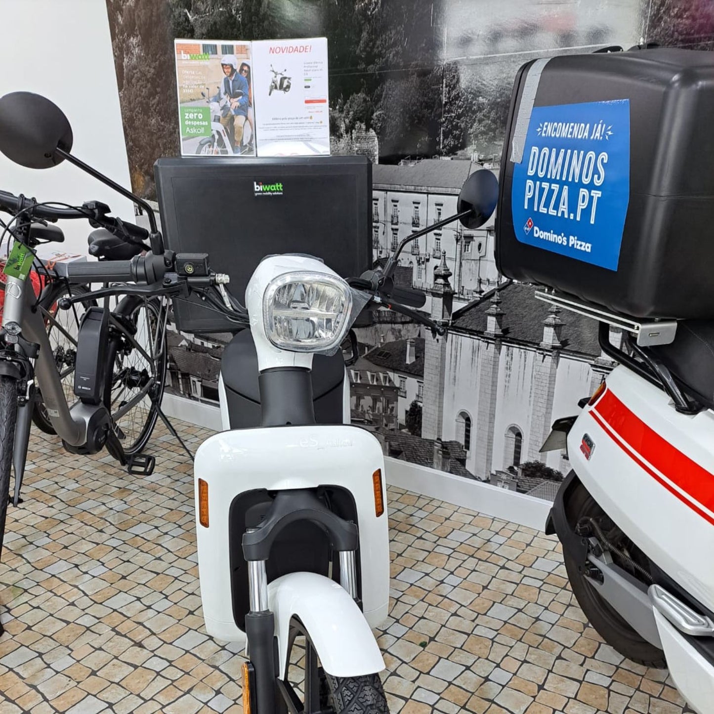 Caixa de Distribuição para Scooter 120 L