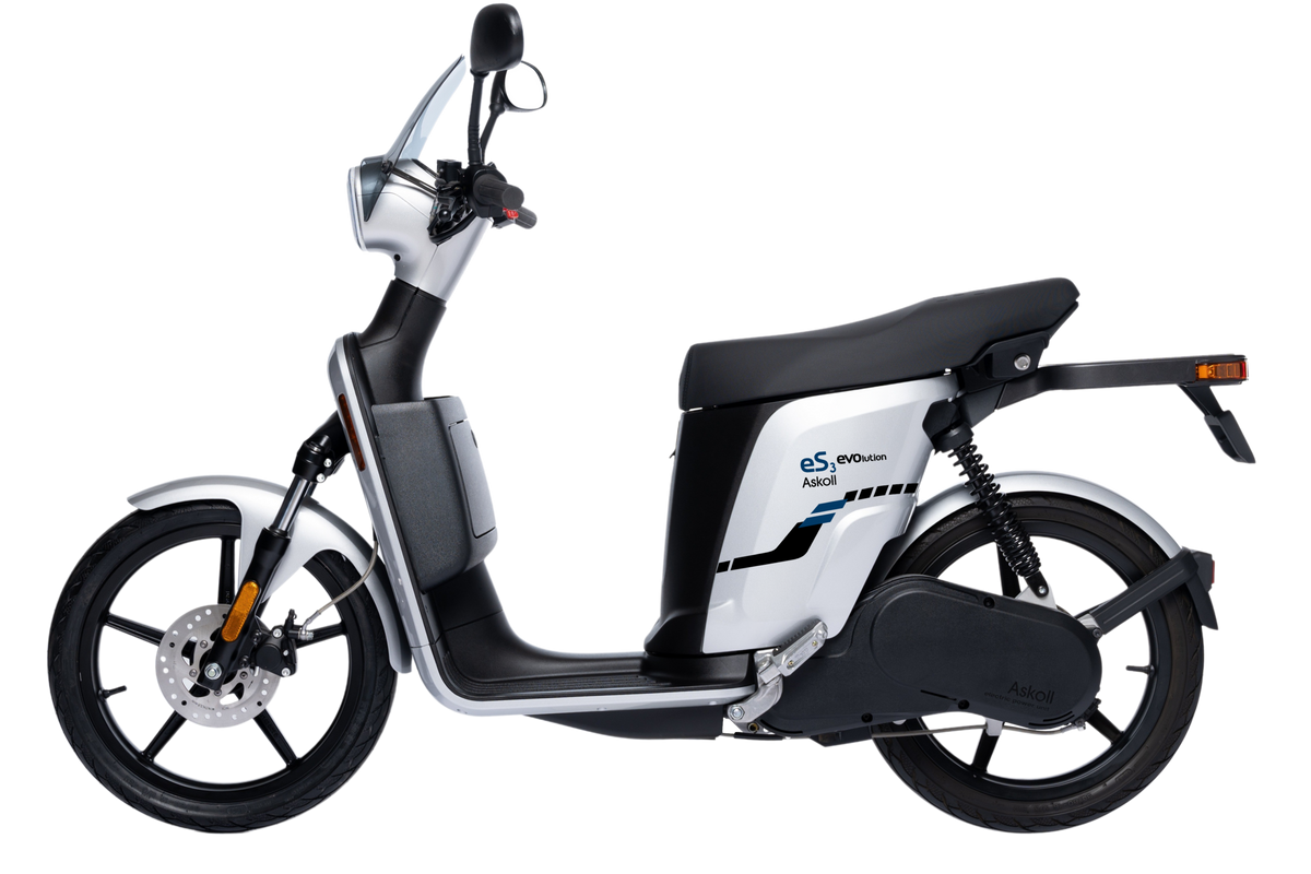 Scooter Elétrica Askoll eS3 EVOlution 2.8 – Silver Satin