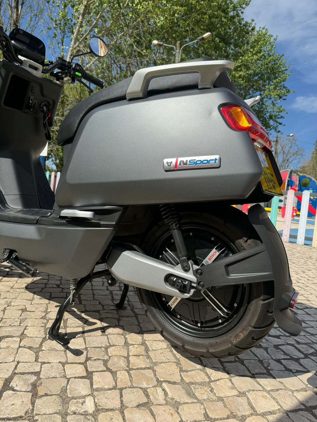 Scooter Elétrica NIU NQi Sport Cinza - Oportunidade de Inventário – foto 5